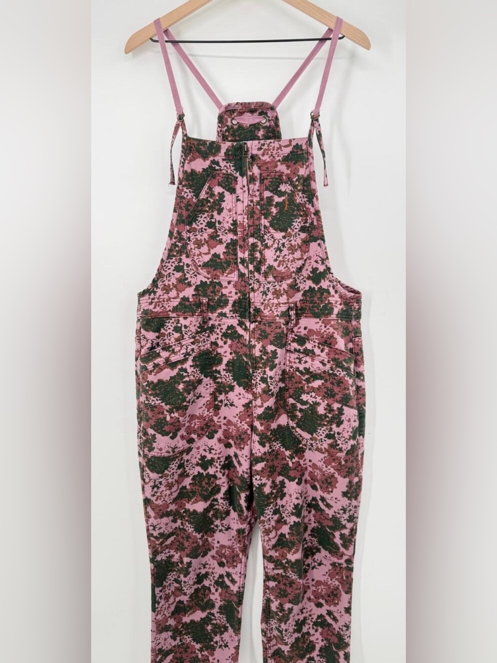 Anthropologie Pilcro Painters Overalls Pink Black Floral Camo Jumpsuit  32 Large
